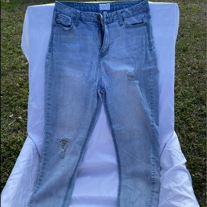 Brand celebrity pink ankle length pants size 13/31